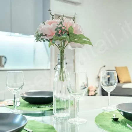 דירה Caseospitali - Certosa&mind, Bilocale Con Giardino E Box Privato Per 3 מילאנו